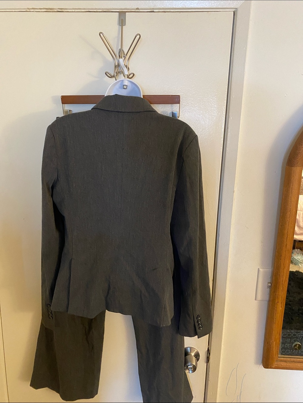 Express Women's Gray One-Button Blazer size 8and pants set size 10s - Picture 6 of 8